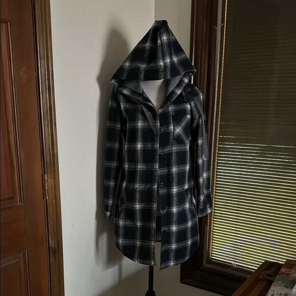 Grace Karin | Black and White Plaid Hooded Flannel Button Down Size S - Picture 2 of 10